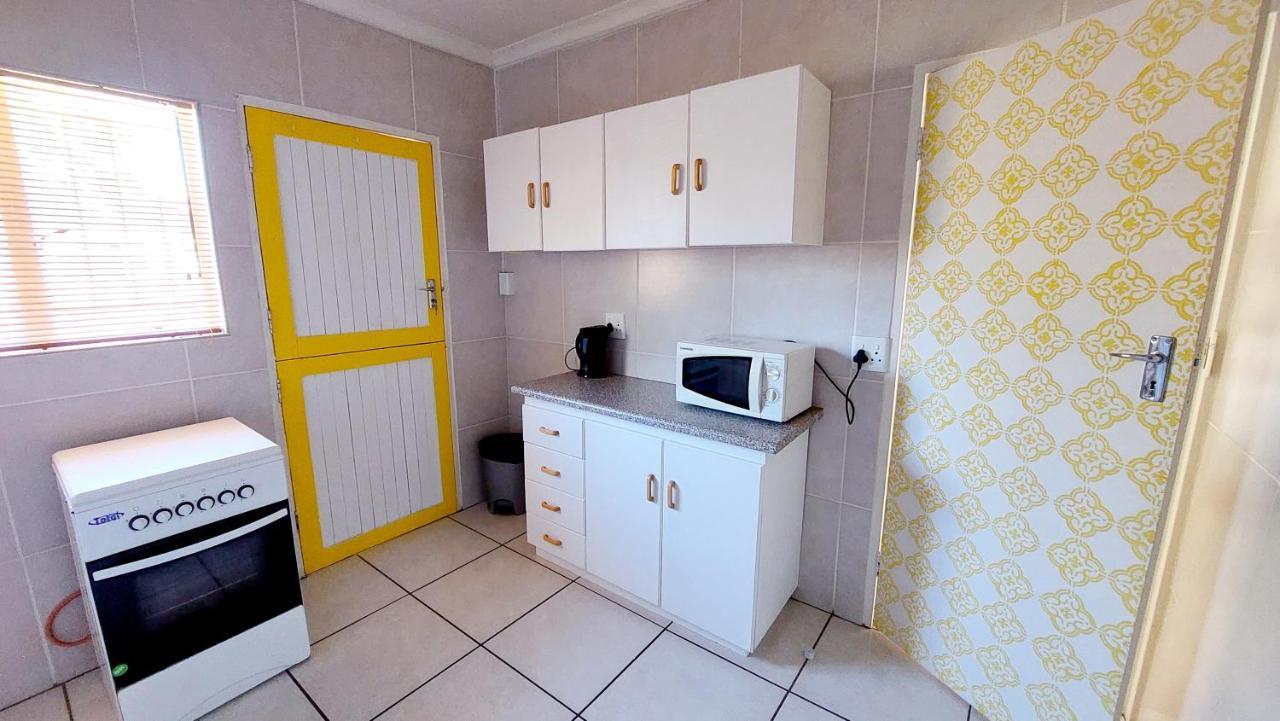 Apartamento Klinkies Potchefstroom Exterior foto